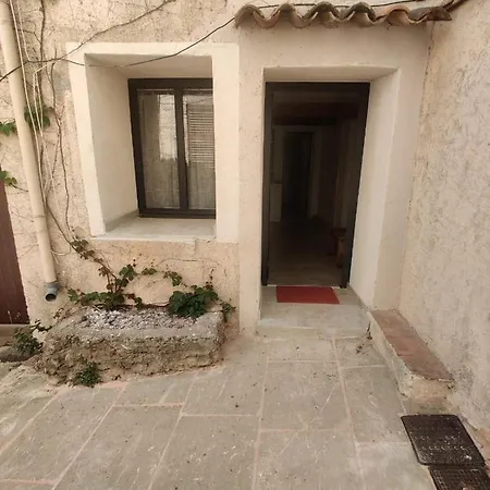 Apartment Neuf Centre Du Village Aux Pieds Du Chateau *