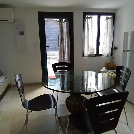 Neuf Centre Du Village Aux Pieds Du Chateau Apartment