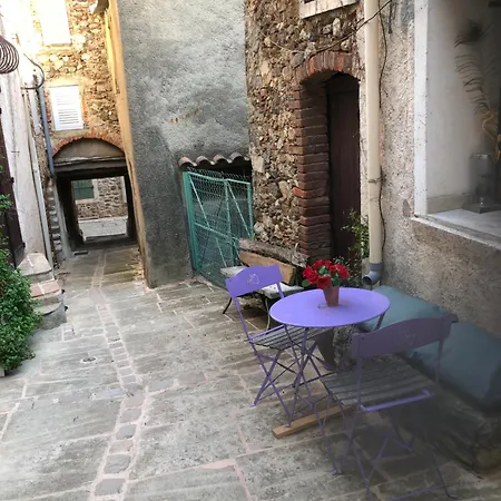 Neuf Centre Du Village Aux Pieds Du Chateau Apartment Grimaud
